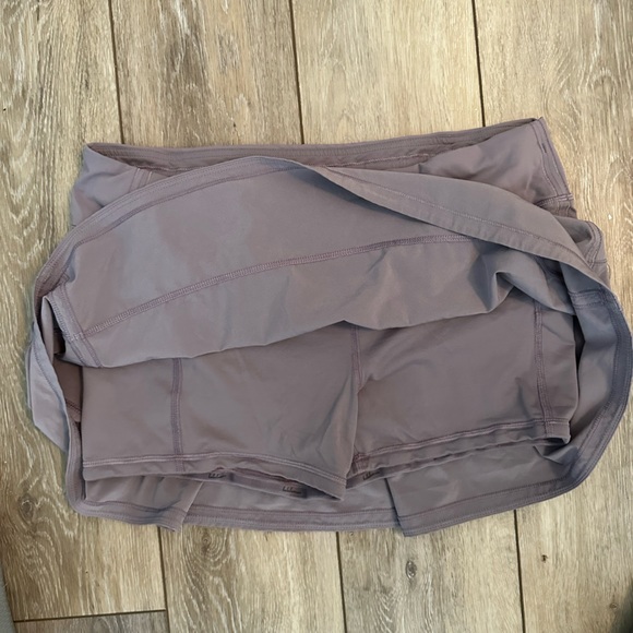 Lululemon Pace Rival Tennis Skort Lavender Back Zip Pocket Drawstring Waist Sz 8 - Picture 7 of 9